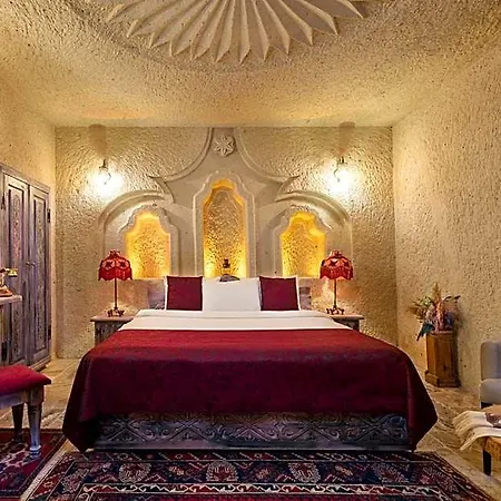 Acer Cave Hotel