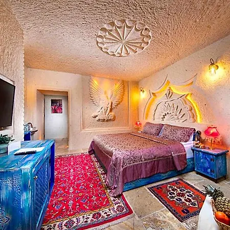 Acer Cave Hotel
